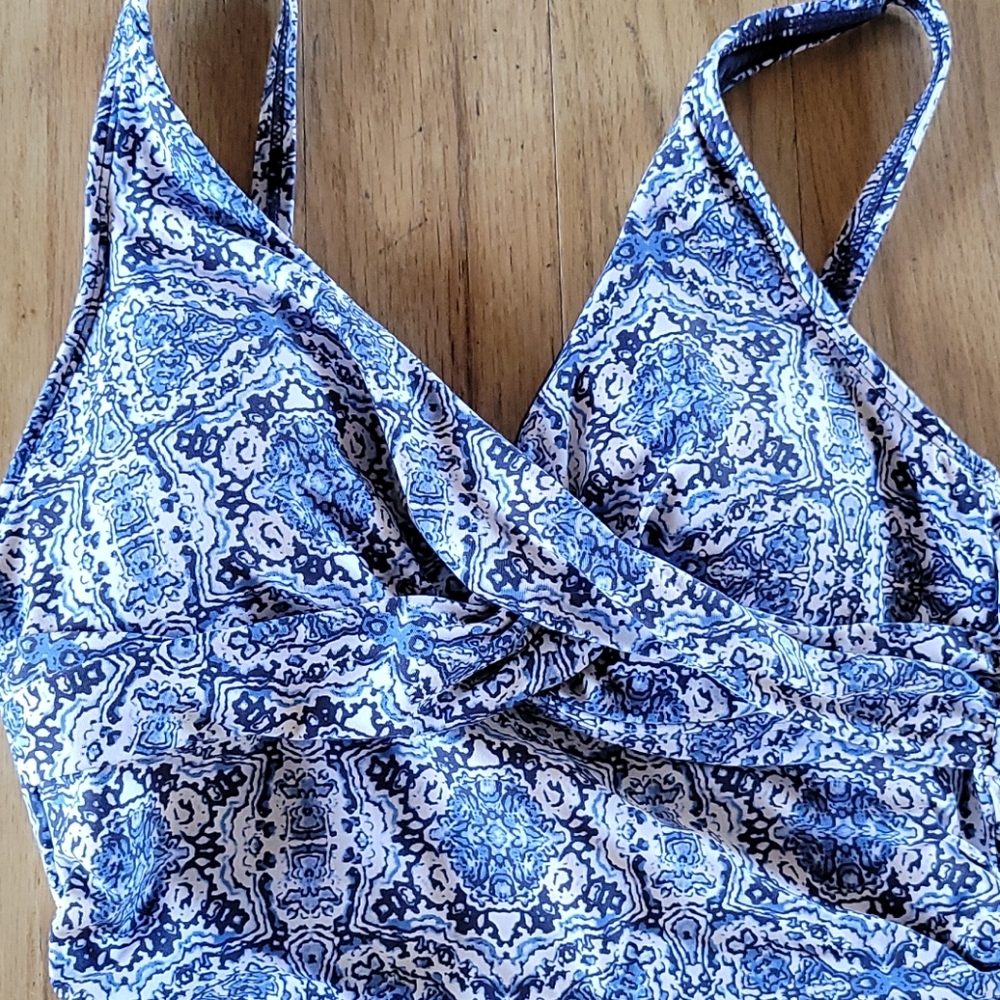 Niptuck Tummy Slimming Swimsuit - Picture 3 of 4